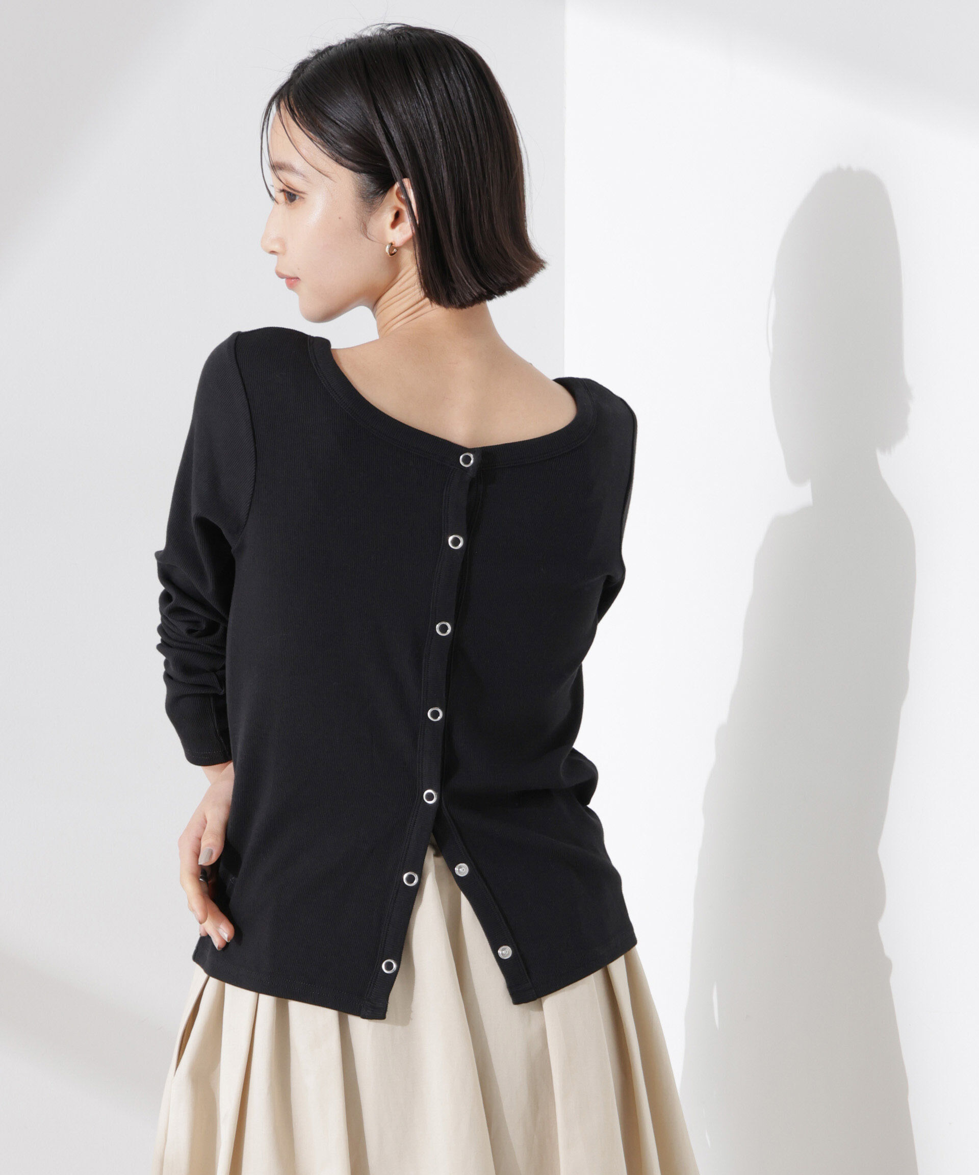 nano･universe「前後2wayクルーネックリブカットカーディガン」|Tシャツ・カットソー|ブラック