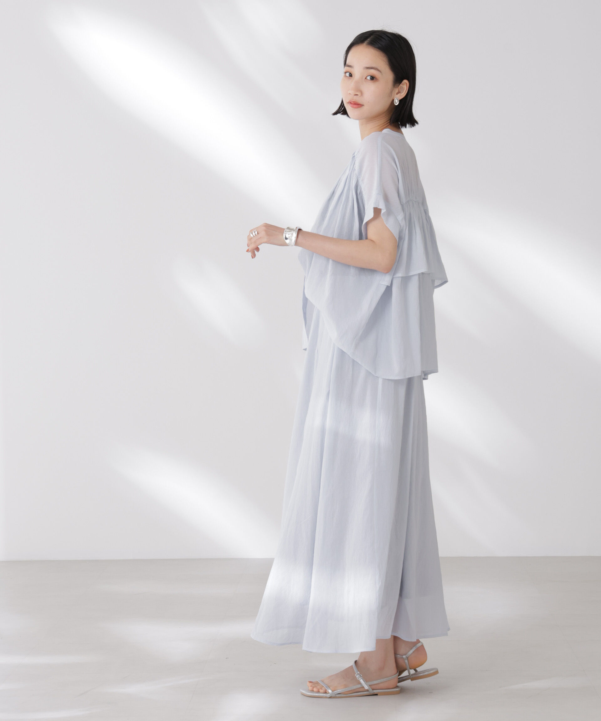 nano･universe「バックフリルギャザーシアーブラウス(セットアップ可)」|シャツ・ブラウス|