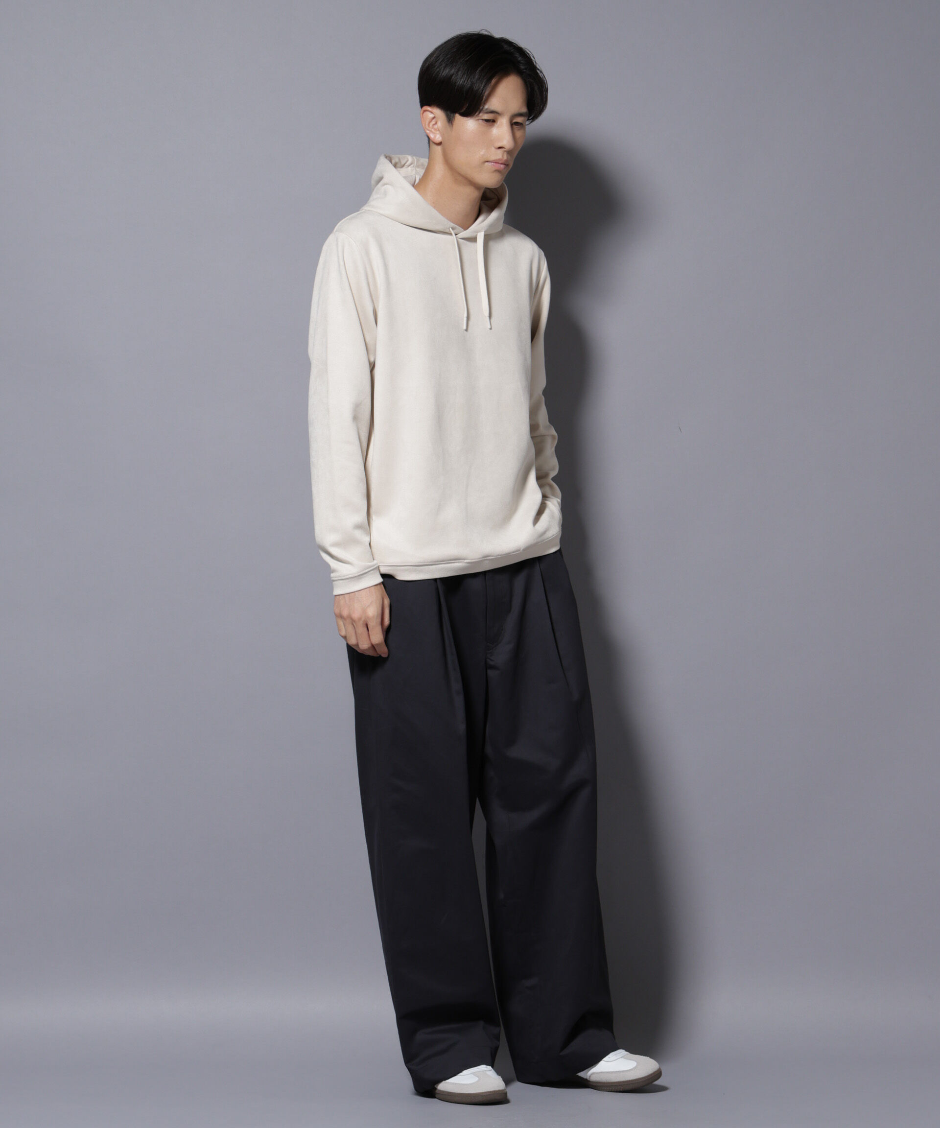 nano･universe「オイルドライクバギーパンツ」|チノ|