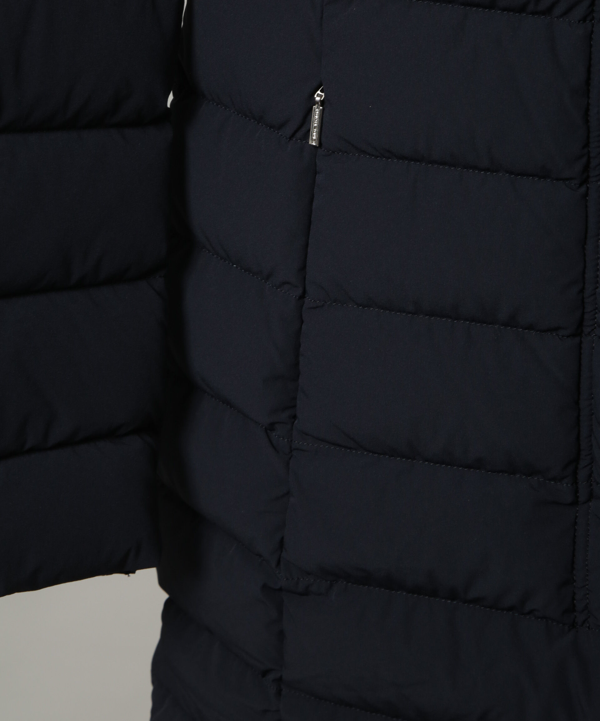 nano･universe「CAPE HORN/SANTACRUZ」|ダウン|