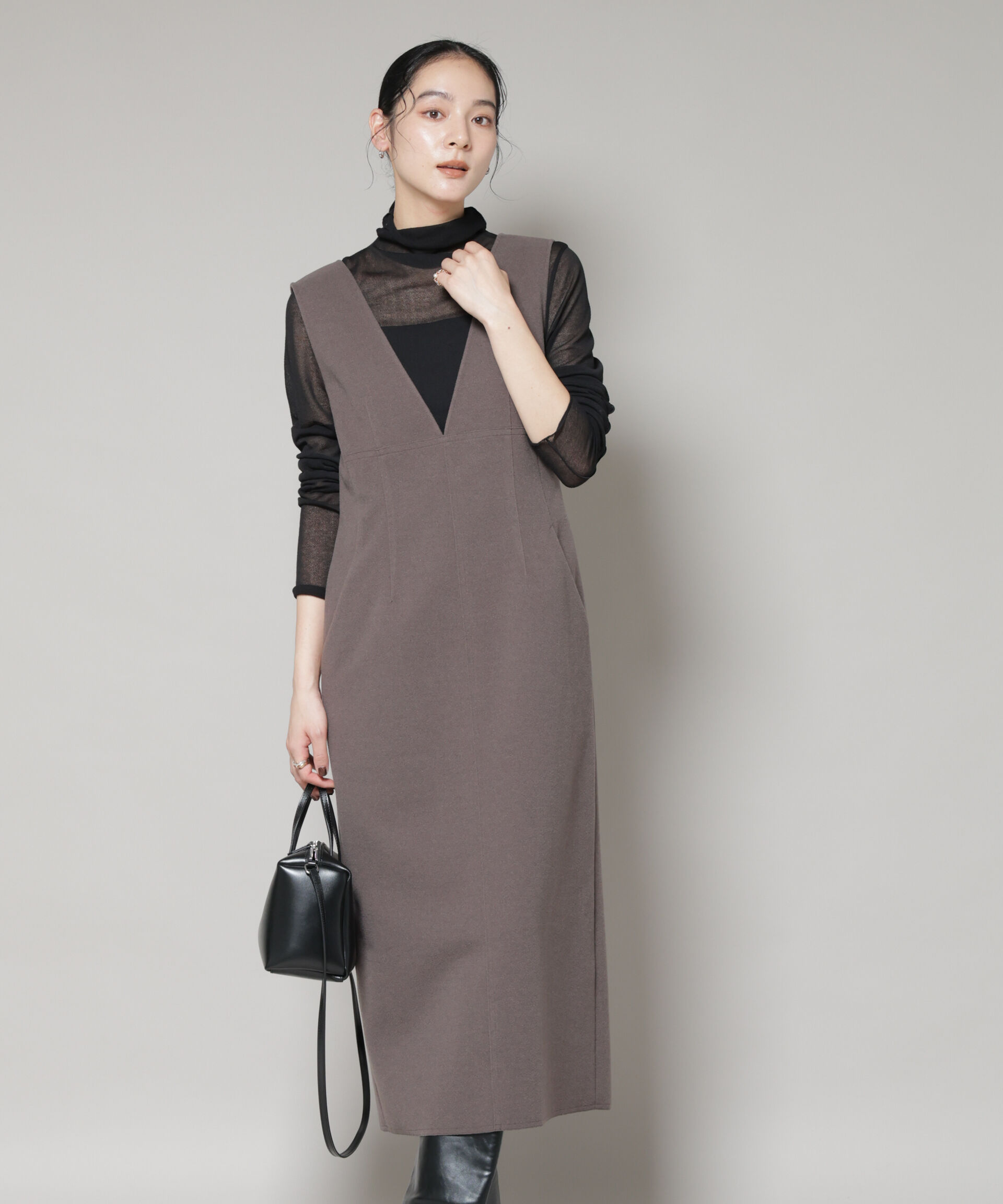 nano･universe「ニードルジャージーVネックワンピース」|ワンピース|