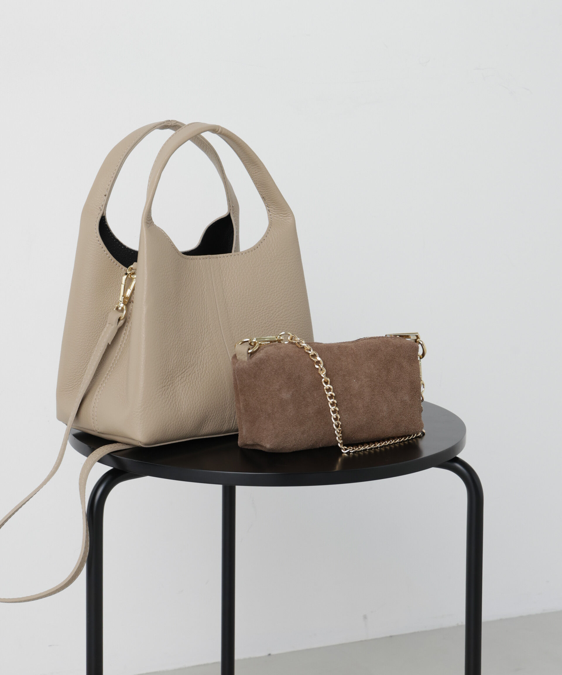 nano･universe「AULENTTI/レザーインポーチトート」|ショルダー・メッセンジャー|ベージュ