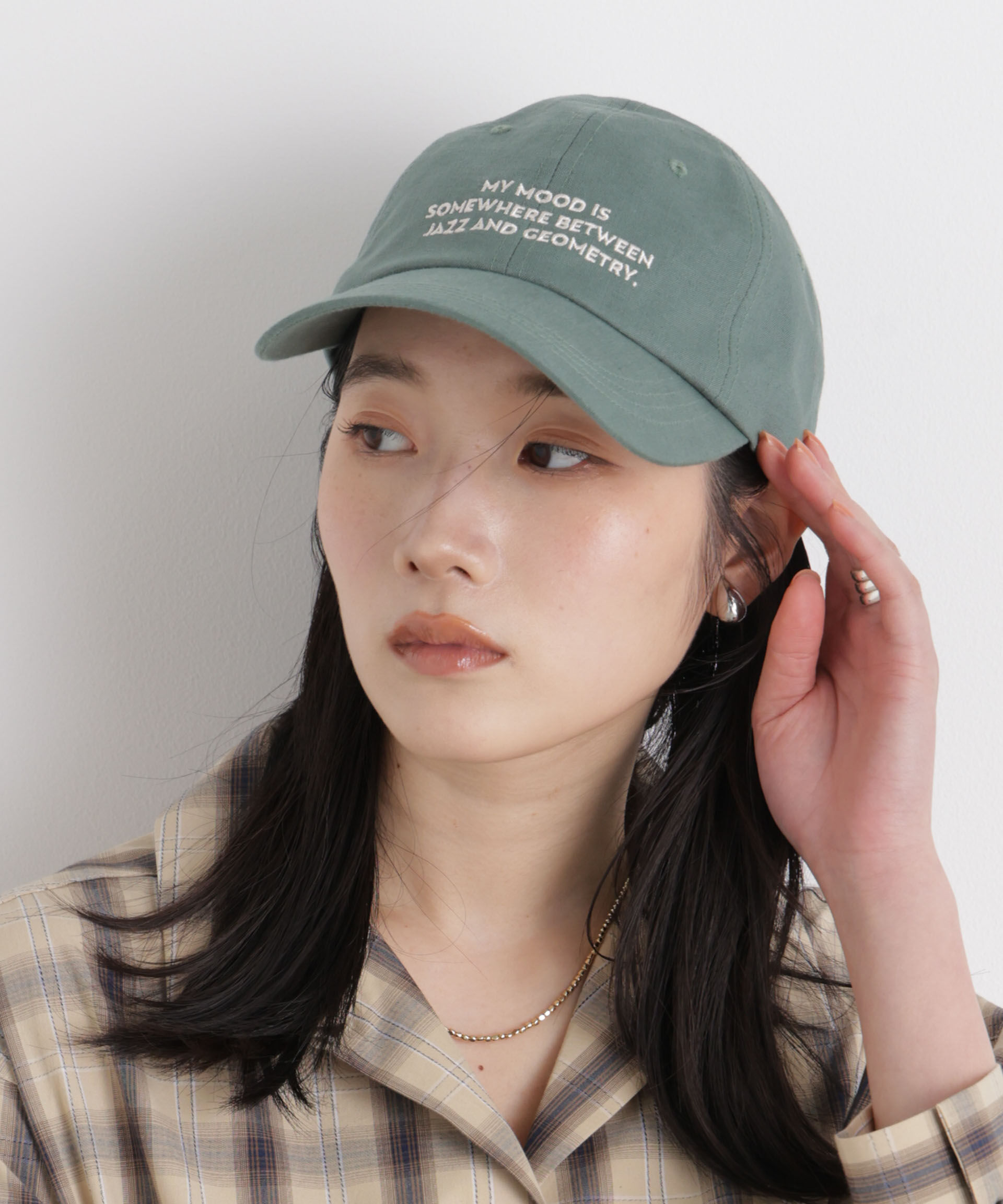 nano･universe「刺繍入りリネン混キャップ」|キャップ・キャスケット|グリーン