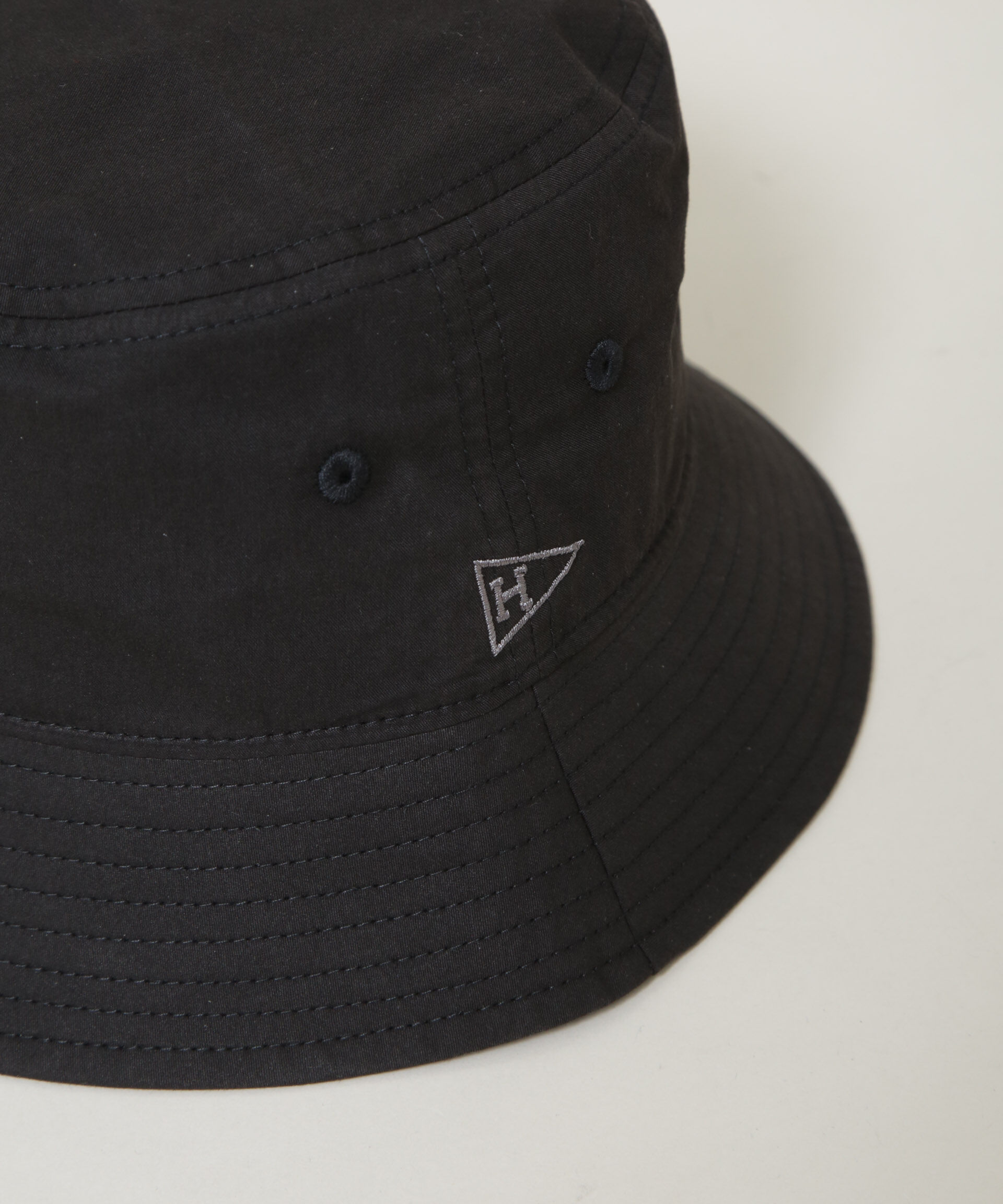 nano･universe「Healthknit/別注 ワンポイント刺繍ライトHAT」|キャップ・キャスケット|