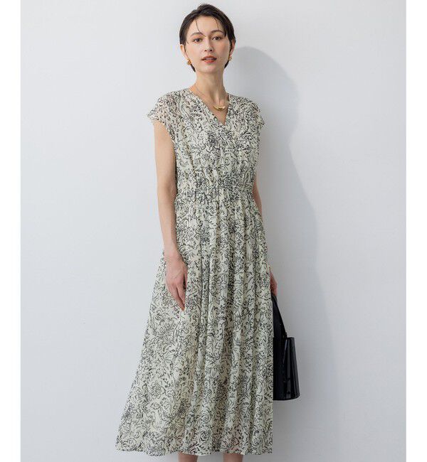 23区「【洗える】アンティークフラワープリント ワンピース」|ワンピース|ﾎﾜｲﾄﾍﾞ