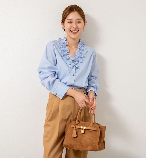 NOLLEY'S「Vネックタックギャザーパーツブラウス」|シャツ・ブラウス|