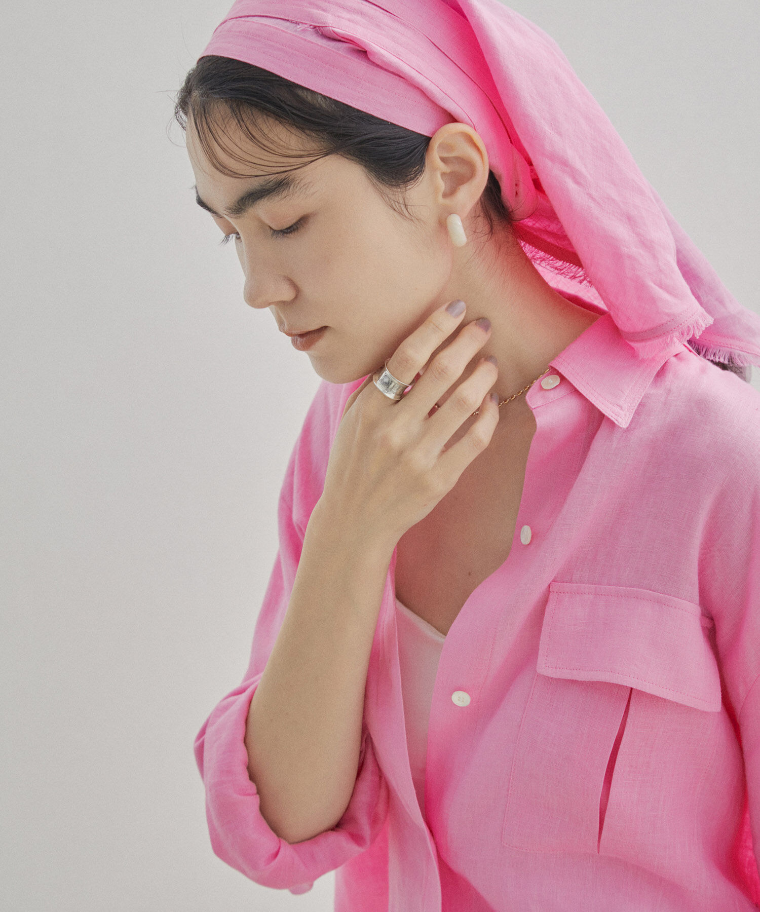 SALON adam et rope'「【洗える】ノルマンディリネンマルチウェイカーチフ/麻」|ストール|