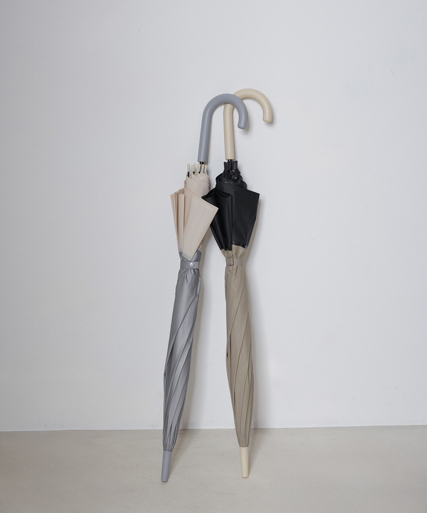 SALON adam et rope'「【SALONオリジナル】ベルドームアンブレラ（ツートンカラー）」|傘|