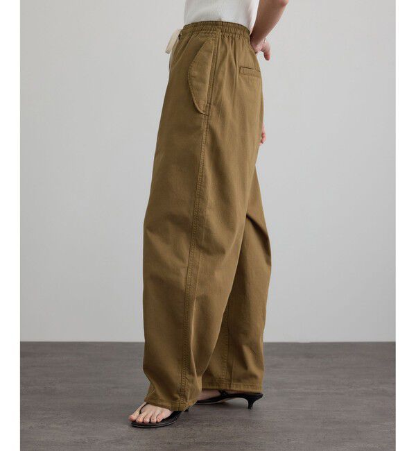 SALON adam et rope'「【WEB限定】ブロークンツイルミリタリータックカーゴパンツ」|カーゴ|