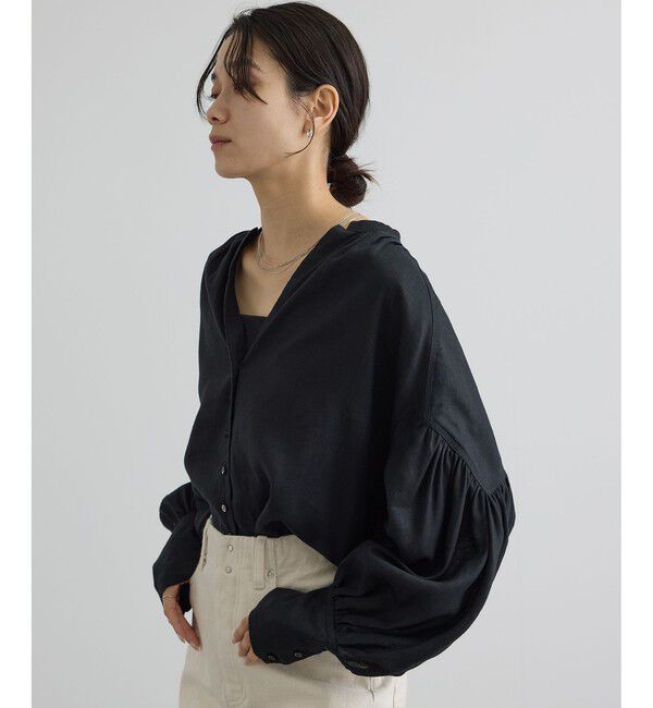 SALON adam et rope'「リネンスキッパーギャザーブラウス / GENTLE LINEN 新色追加」|シャツ・ブラウス|ブラック(01)