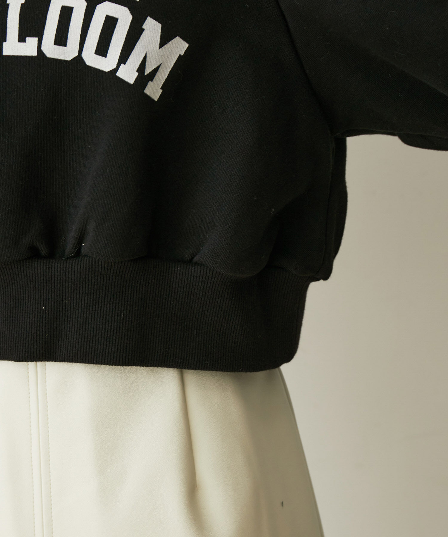 VIS「【FRUIT OF THE LOOM別注】オープンショルダースウェット」|スウェット・ジャージ|