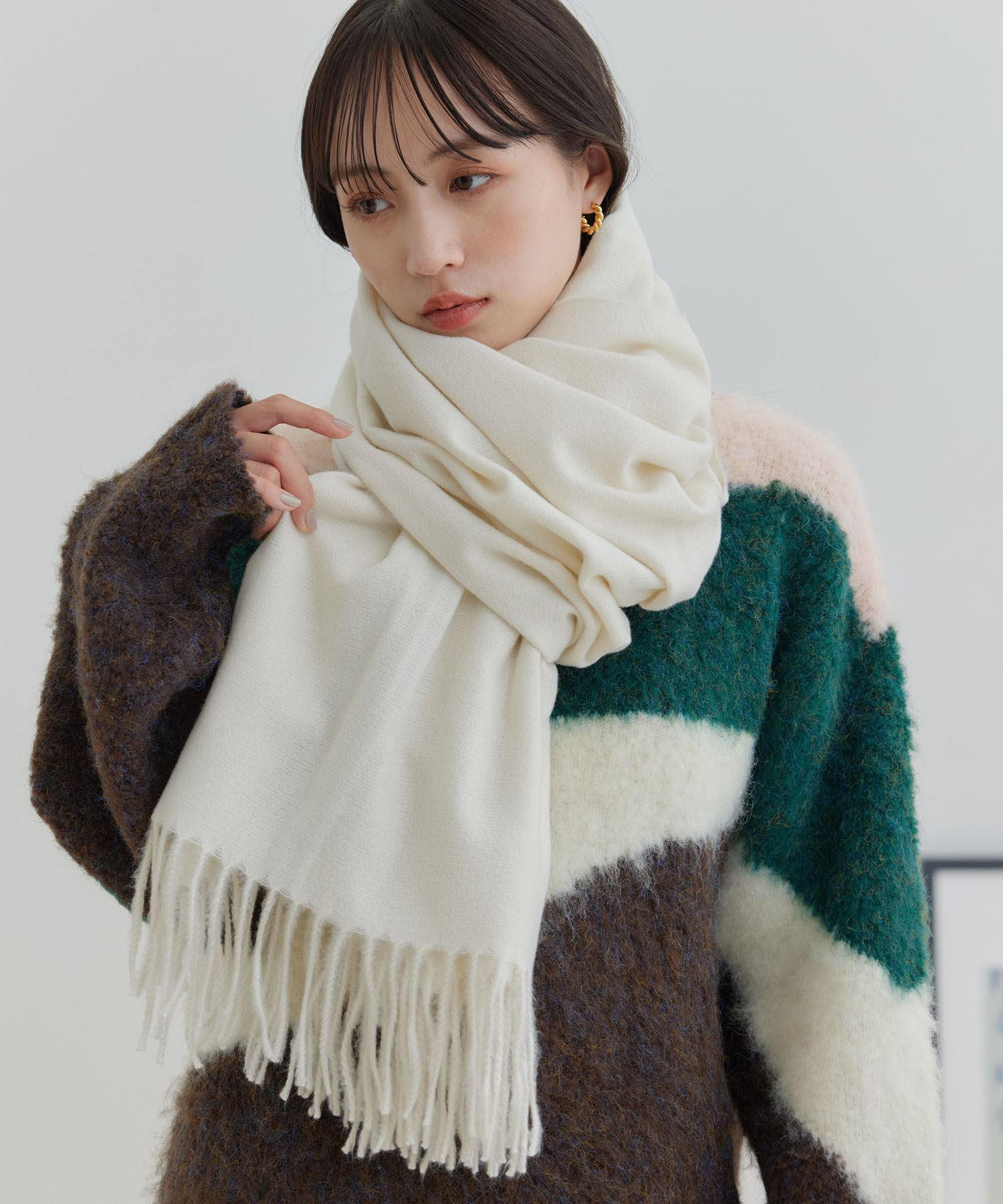 VIS「【リサイクルポリ】なめらかタッチ無地マフラー」|マフラー|