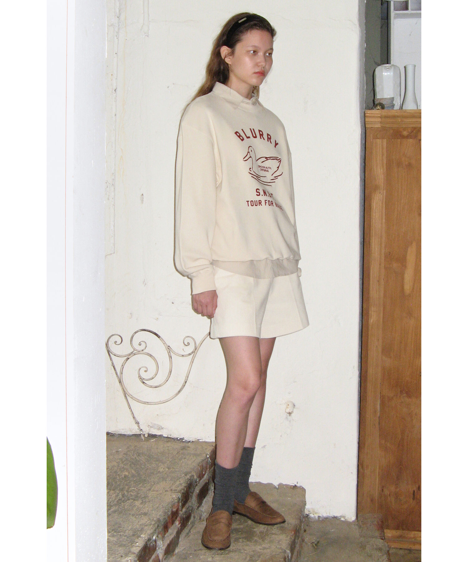 VIS「【韓国人気ブランド/sinoon】プリントスウェットプルオーバー【洗える】」|スウェット・ジャージ|