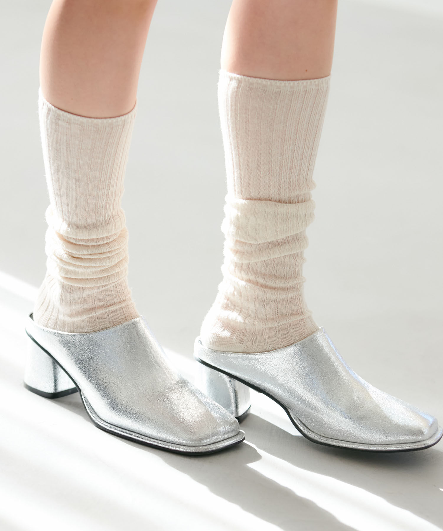 Juze「スクエアトゥミュール」|その他|シルバー(93)