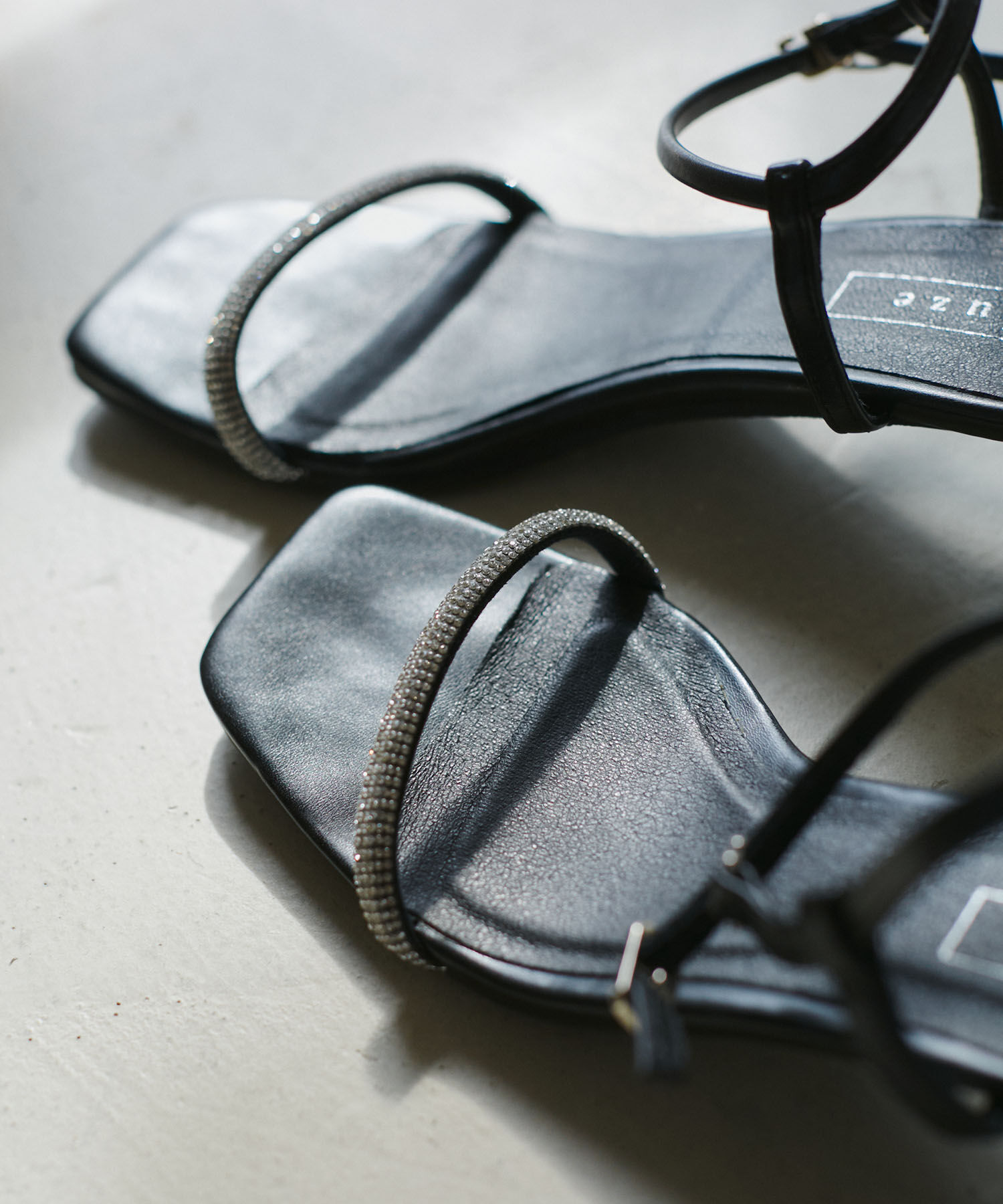 Juze「ストラップヒールサンダル」|サンダル|