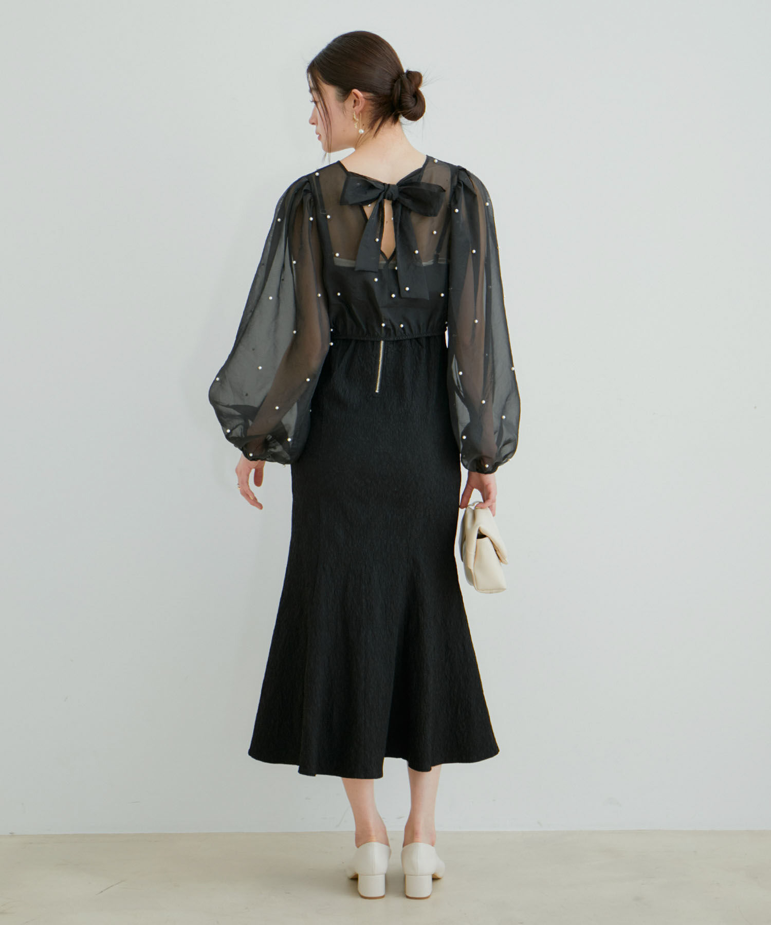 VIS「【新色追加】【VIS DRESS】チュールパールブラウス＆ジャガードワンピースセット」|ドレス|