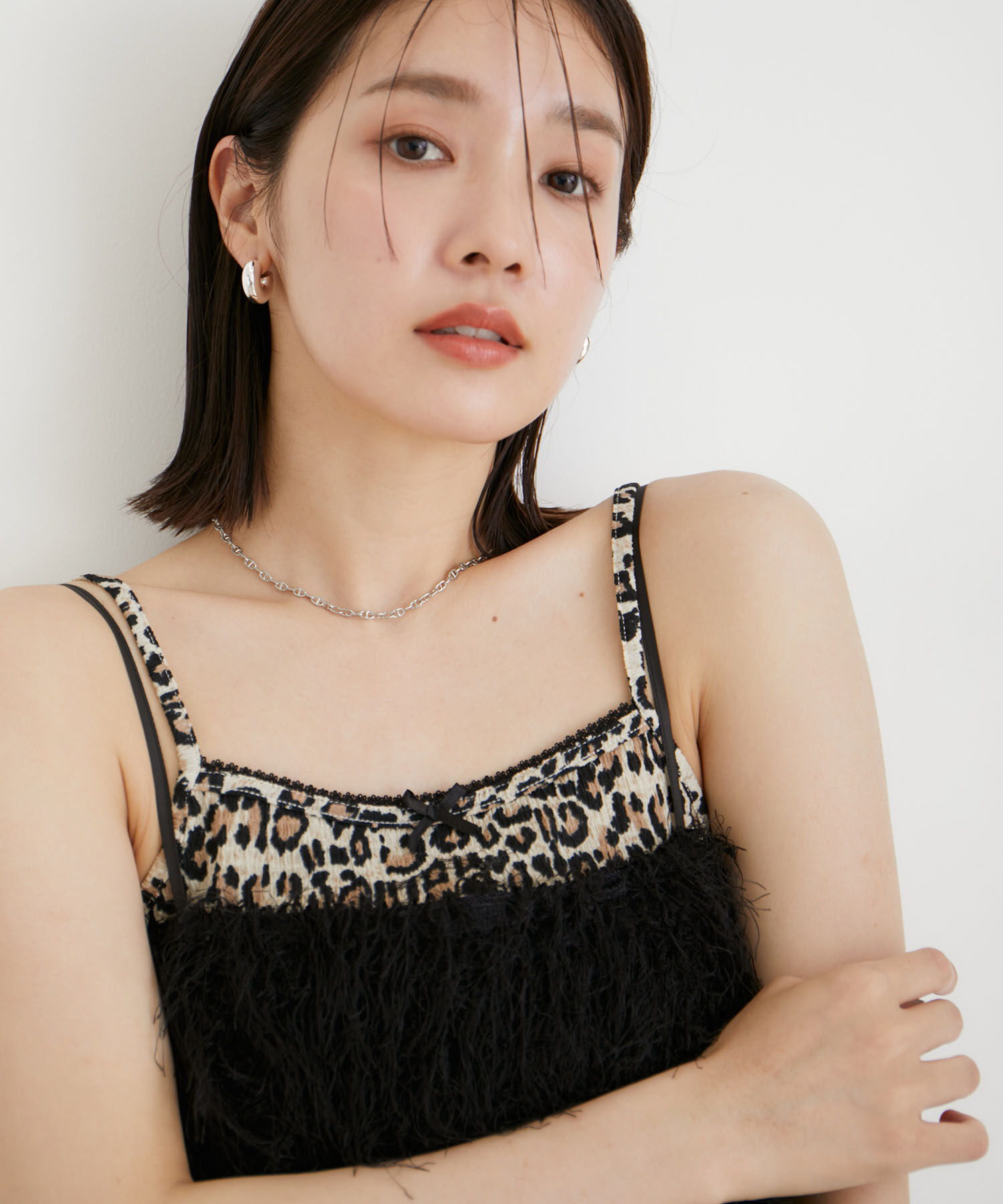 VIS「【洗える】プチリボン付きパターンメッシュキャミソール」|キャミソール|その他(99)