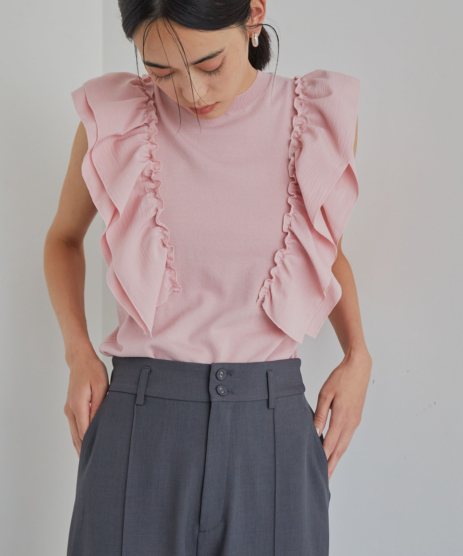 VIS「【洗える】異素材ドッキングフリルニットプルオーバー」|Tシャツ・カットソー|