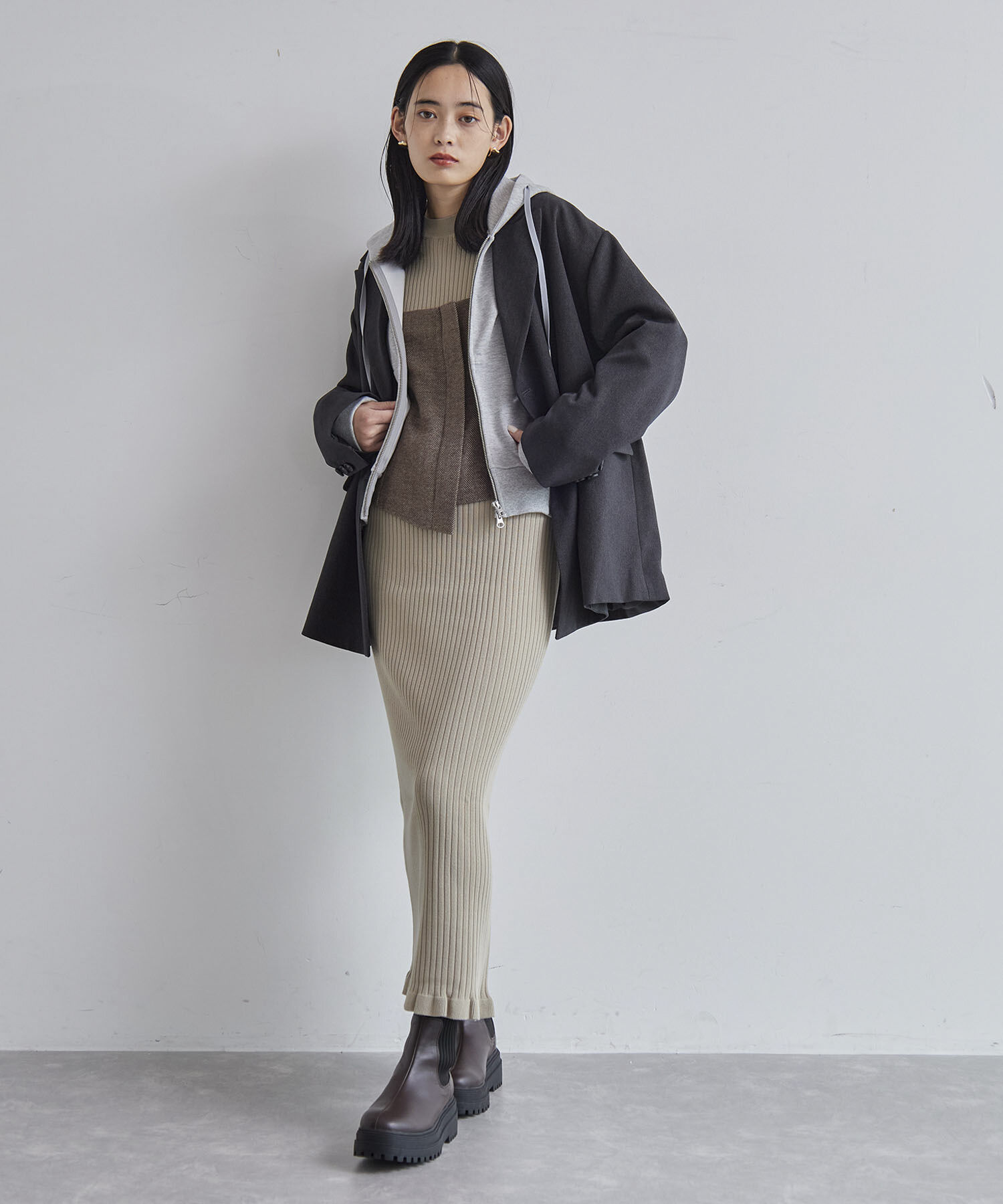 VIS「【SET】ビスチェセット裾ミニフリルリブニットワンピース」|ワンピース|