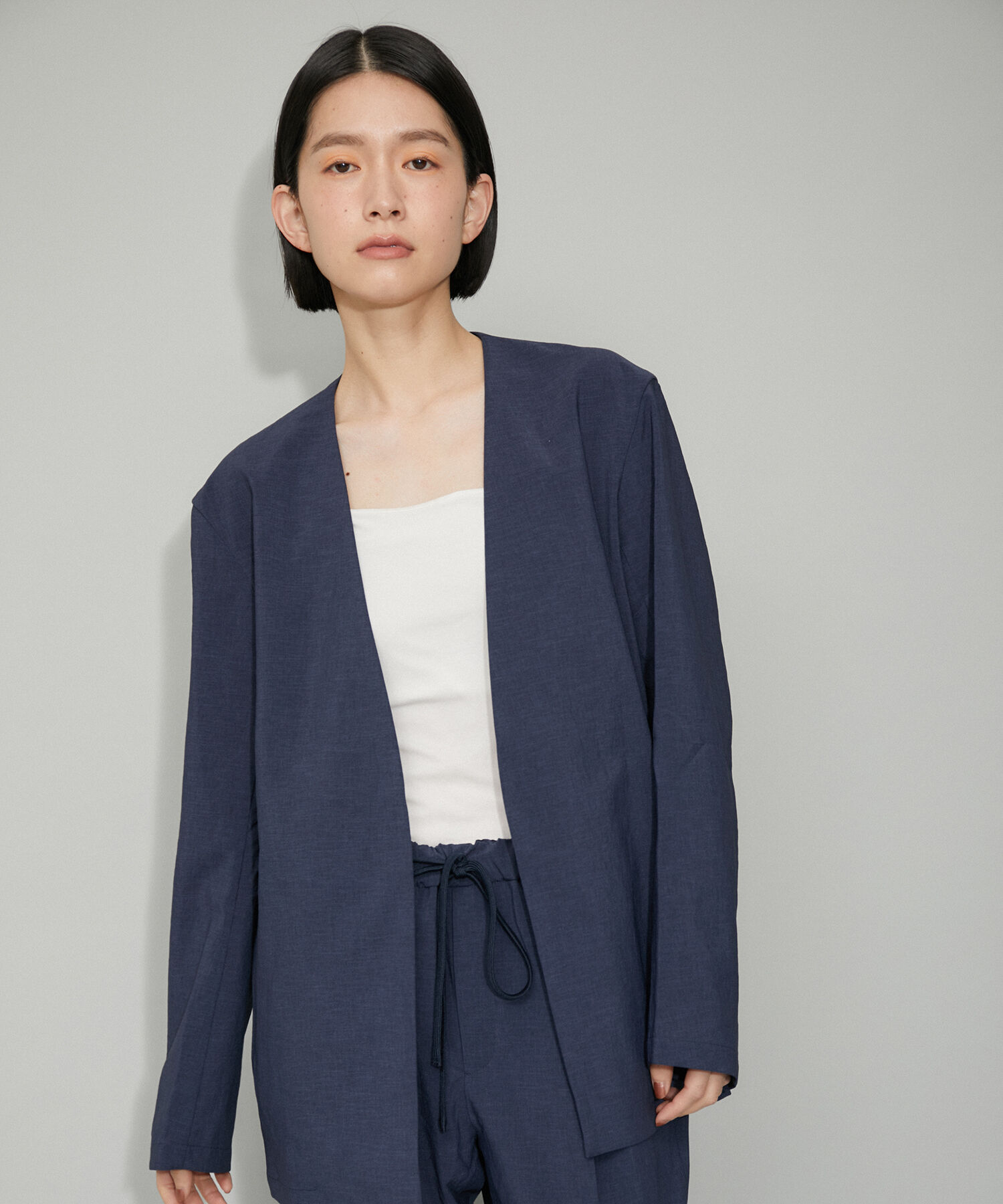 ADAM ET ROPE'「2点セット【RIRANCHA / リランチェ】セットアップ / ノーカラージャケット＆イージーパンツ / イージーケア」|スーツ|