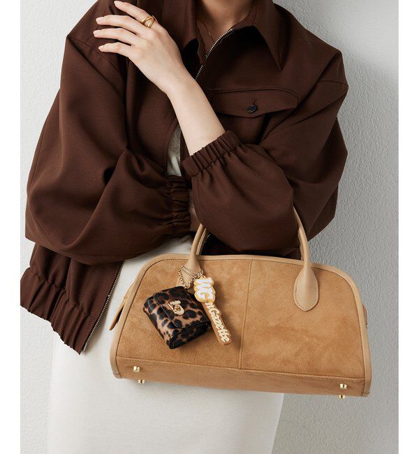 Hoaw.「【インフルエンサーコラボ】イヤフォンケース」|チャーム・キーホルダー|