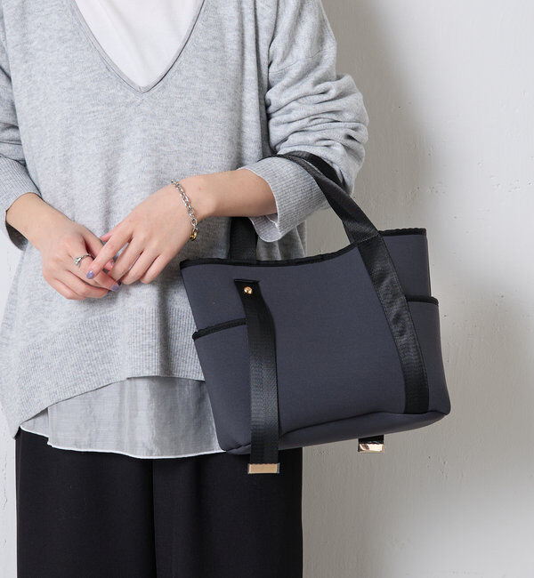  「【軽量/500mlペットボトル収納可】ミニウエットダブルポケットトート」|トートバッグ|