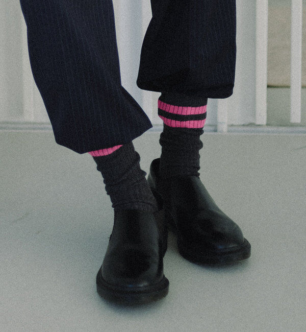  「【WHIMSIC】ラインソックス」|ソックス|チャコールグレー