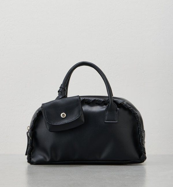  「【2WAY/500mlペットボトル収納可】ケースチャーム付ボストンバッグ」|ボストンバッグ|ブラック