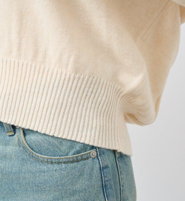  「【女性らしいデコルテライン】ウールVニット」|ニット・セーター|