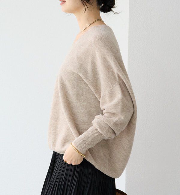  「【リバイバル/新色追加/7色展開】ウール100NEWバックボリュームニット」|ニット・セーター|