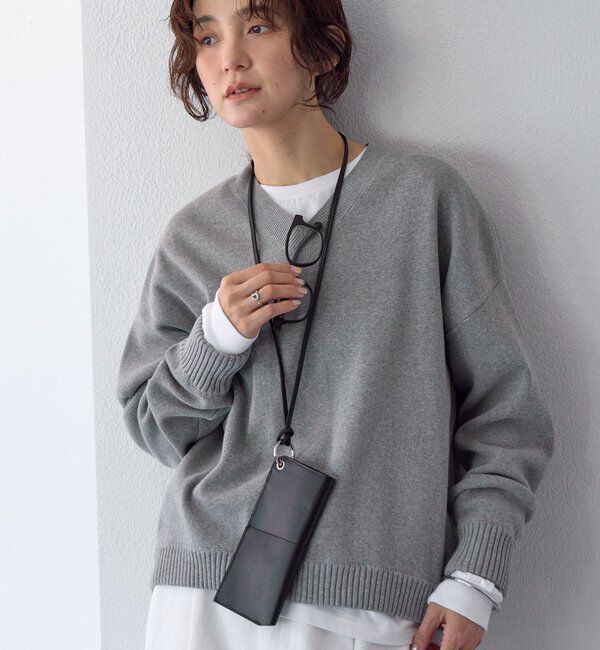  「【A・MONN(アモン)】Vネックニットプルオーバー」|ニット・セーター|グレー