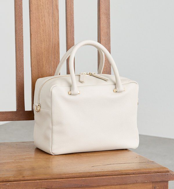  「【オンオフ問わず活躍】KONOJIレザーボストン」|ボストンバッグ|アイボリー