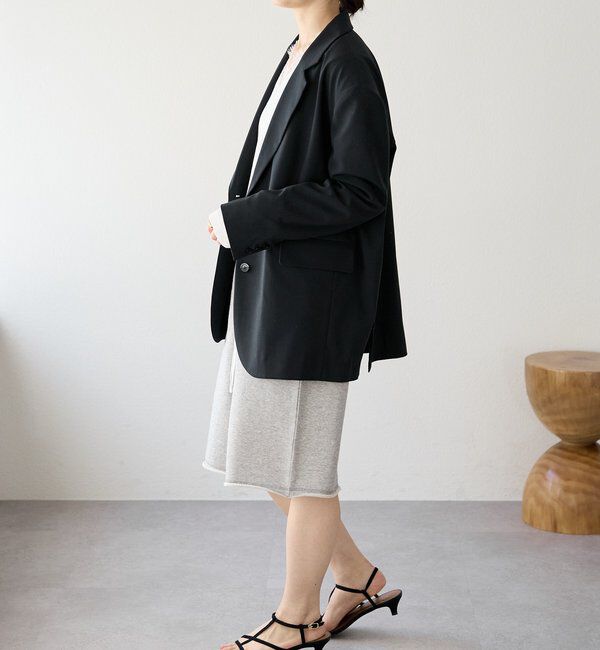  「【こなれ感抜群/接触冷感機能付き】ワイドショルダージャケット」|テーラードジャケット|