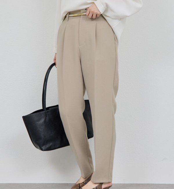  「【シワになりにくい】ジャージーテーパードパンツ」|チノ|