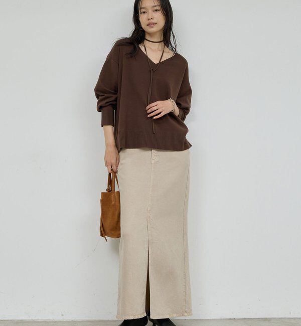  「【CHIKAコラボ】【着やせ&times;時短おしゃれ】タイ付き総針Vネックニット」|ニット・セーター|