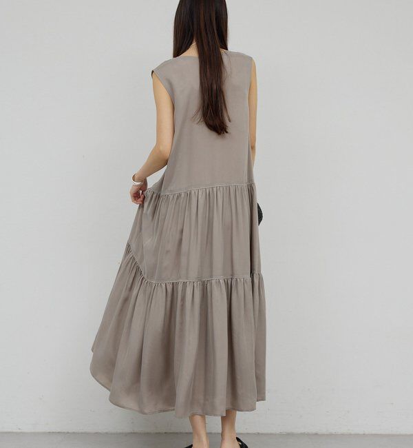  「ティアードノースリワンピース」|ワンピース|