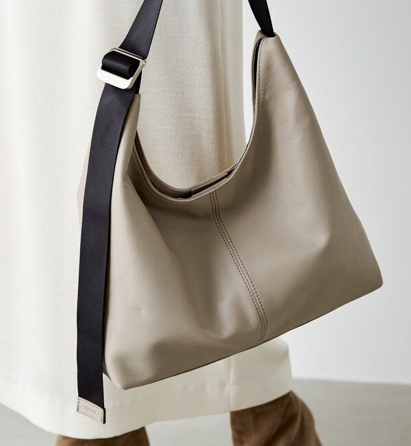  「レザーホーボーバッグ M」|ショルダー・メッセンジャー|