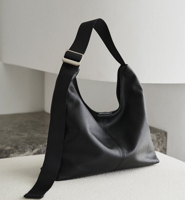  「レザーホーボーバッグ M」|ショルダー・メッセンジャー|ブラック