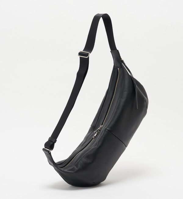  「ソフトレザーバナナボディバッグ」|ショルダー・メッセンジャー|