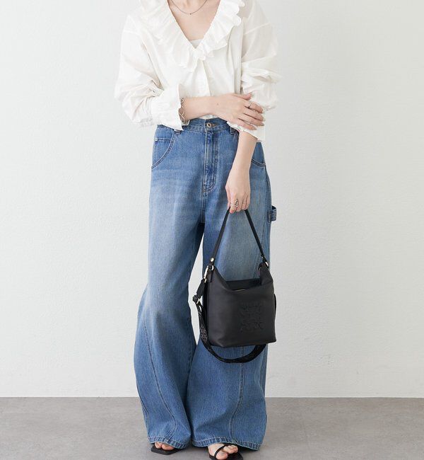  「《WEB限定》スタンダードミニショルダーバッグ <エンボスモノグラム>」|ショルダー・メッセンジャー|