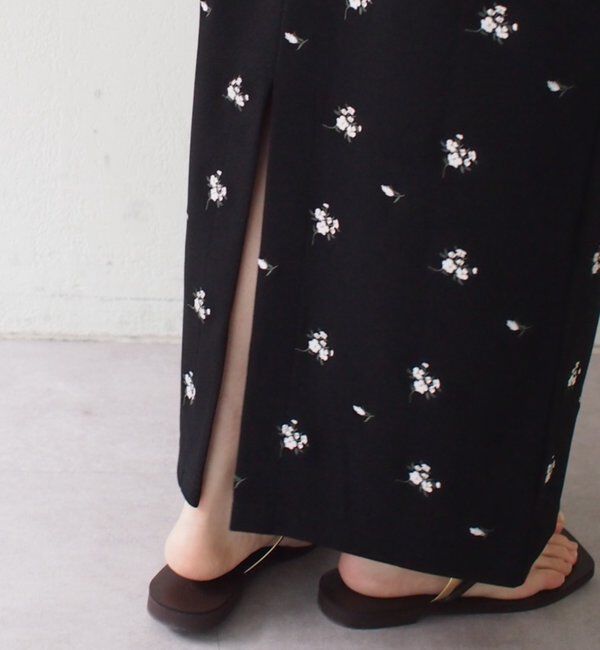  「【@iristagramuuコラボ】ショルダータック刺繍ワンピース」|ワンピース|