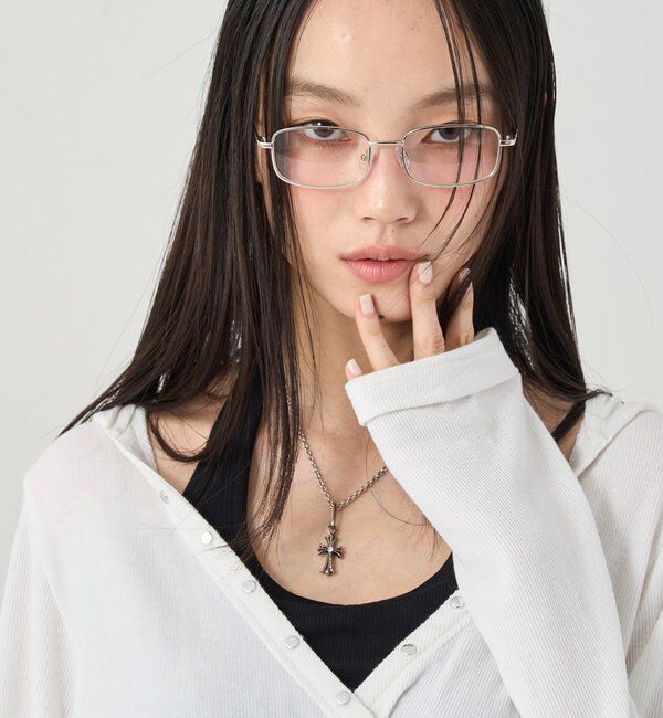  「スクエアフルリムメガネ」|ピアス|