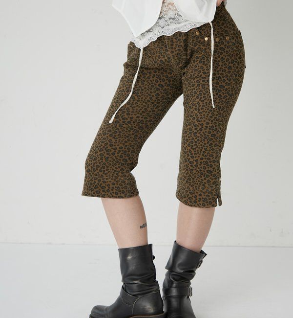  「ストレッチスタッズカプリパンツ」|チノ|