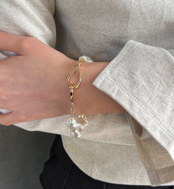  「〈GOLDY/ゴールディ〉バロックパール風ブレスレット」|リング|