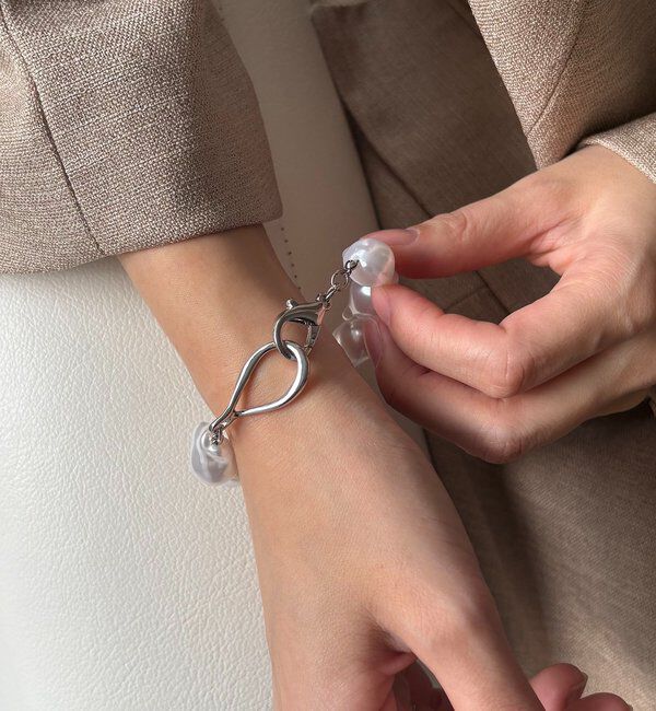  「〈GOLDY/ゴールディ〉バロックパール風ブレスレット」|リング|