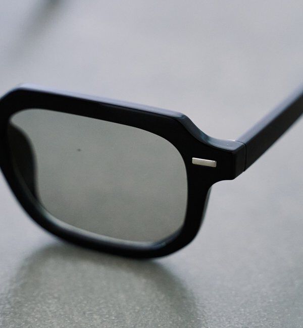  「スクエアフレームサングラウス」|サングラス|