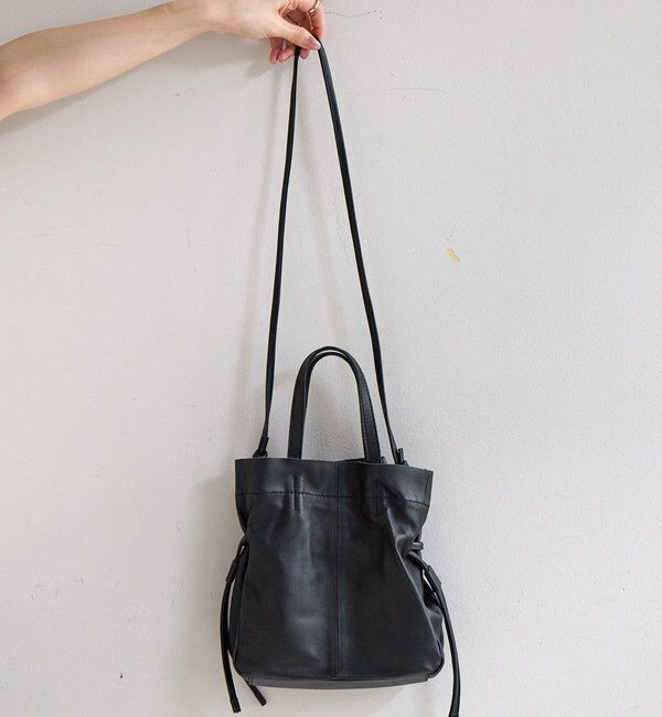  「レザー巾着ショルダーバッグ」|トートバッグ|
