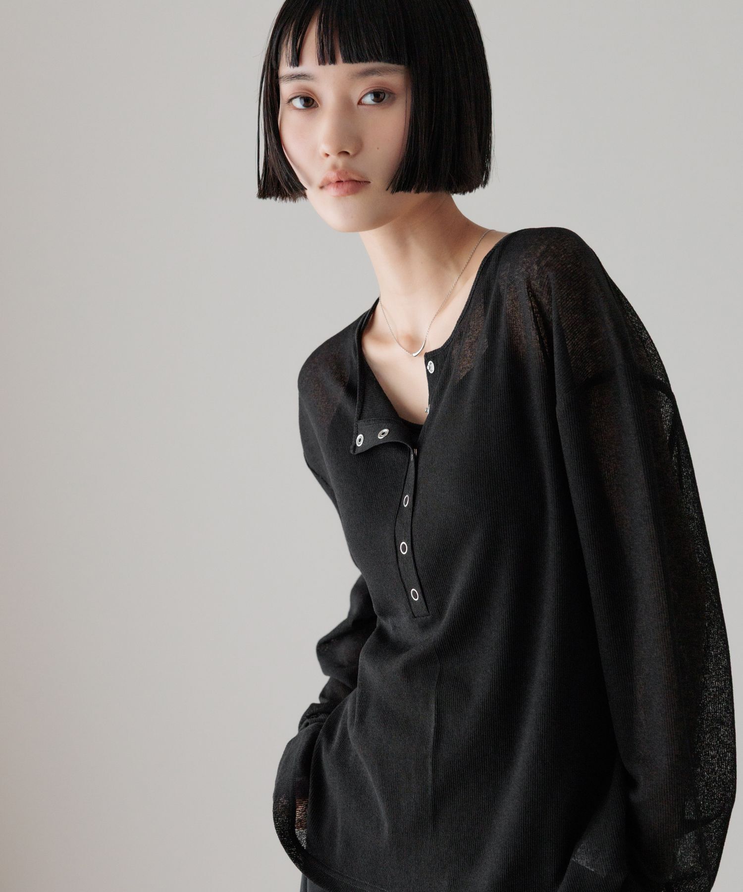 LOWRYS FARM「USEFULヘンリープルオーバーLS」|Tシャツ・カットソー|BLK