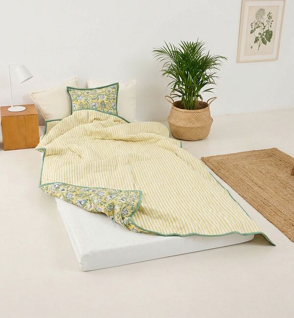 collex「【26SS新色】フラワープリントキルトケット 140&times;200」|その他|