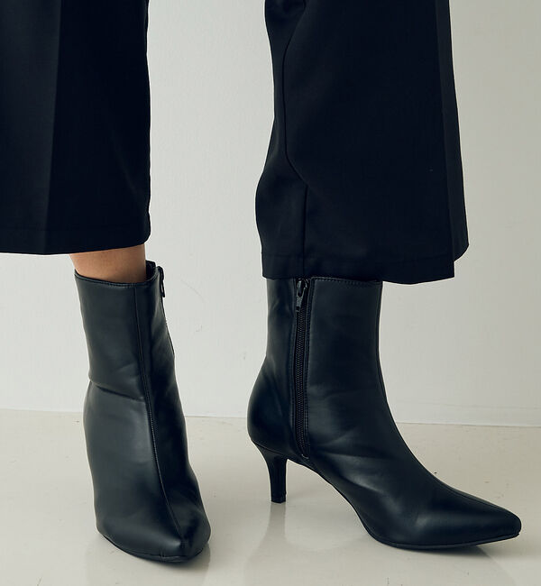 Rouge vif「【一部店舗限定】ポインテッドトゥ ショートブーツ(6cm)」|ショートブーツ|ブラック